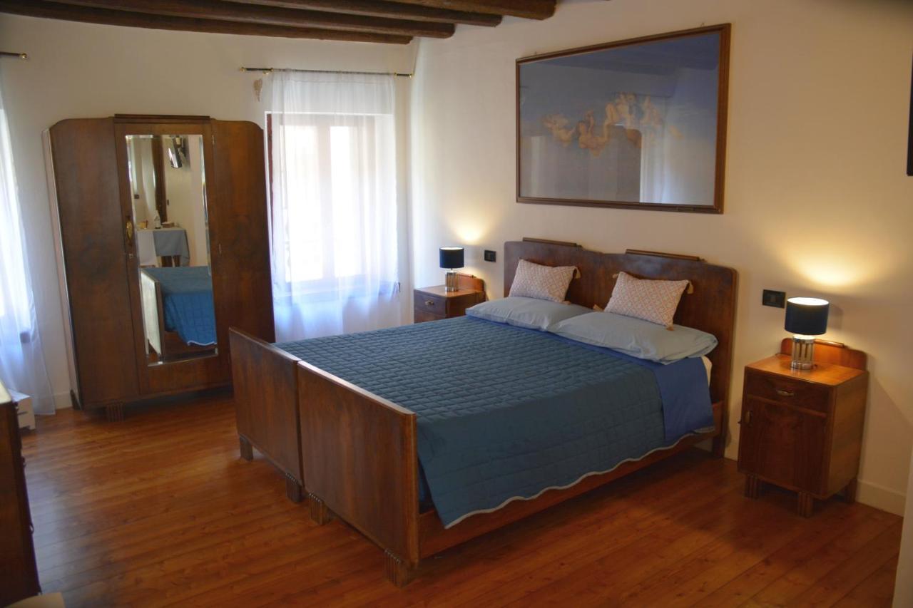 Appartement Accogliente Locale Con Terrazzo In Centro Storico à Vittorio Veneto Extérieur photo