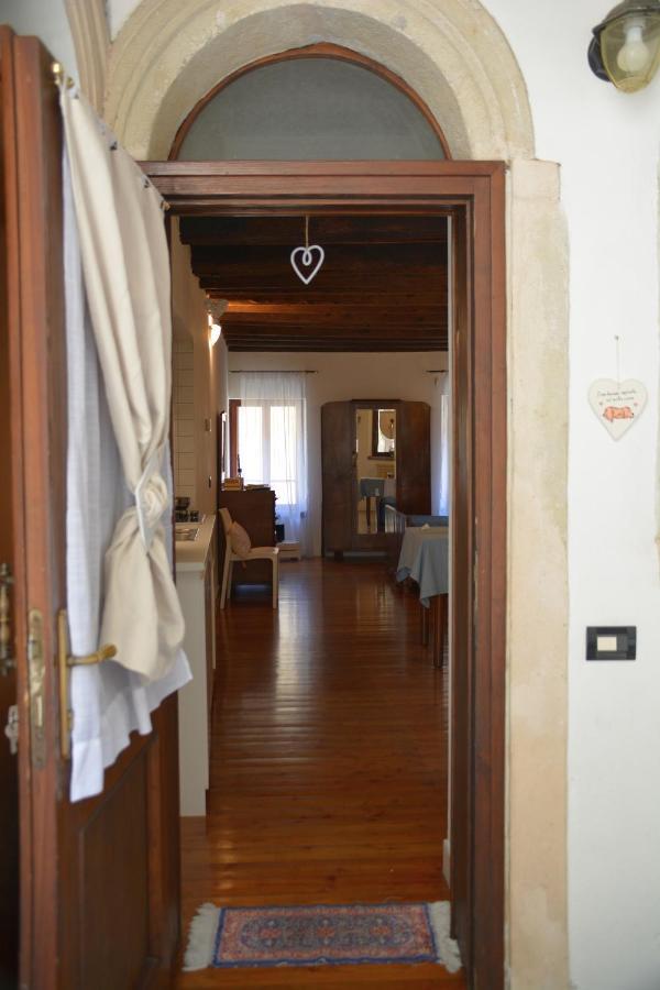Appartement Accogliente Locale Con Terrazzo In Centro Storico à Vittorio Veneto Extérieur photo