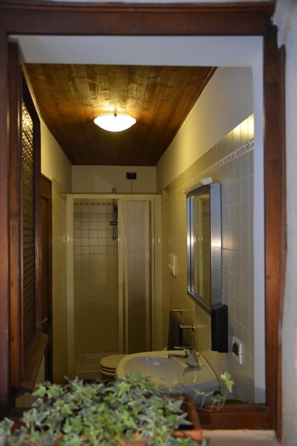 Appartement Accogliente Locale Con Terrazzo In Centro Storico à Vittorio Veneto Extérieur photo